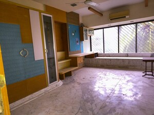 Room in  Apartment at Santacruz West – for Sale