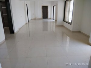 Room in 2 BHK Apartment at Nyati Equatorial, Bavdhan – for Rent
