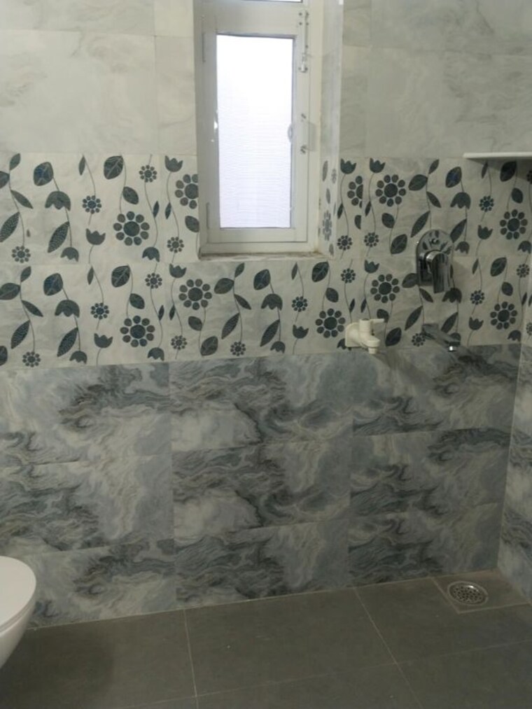 Bathroom, rwa-apartments-sector-29 3 Bedroom 1485 Sq.Ft. Apartment In Sector 29 Noida 10518372
