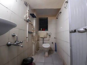 Bathroom in 1 RK Apartment at Goregaon East – for Rent