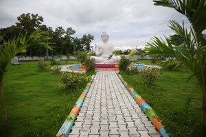  Plot – Garden View at Swathi Neeladhri Township, Bhogapuram - for Sale