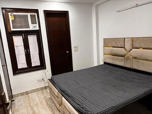 Bedroom in 2 BHK Apartment at Saket – for Rent