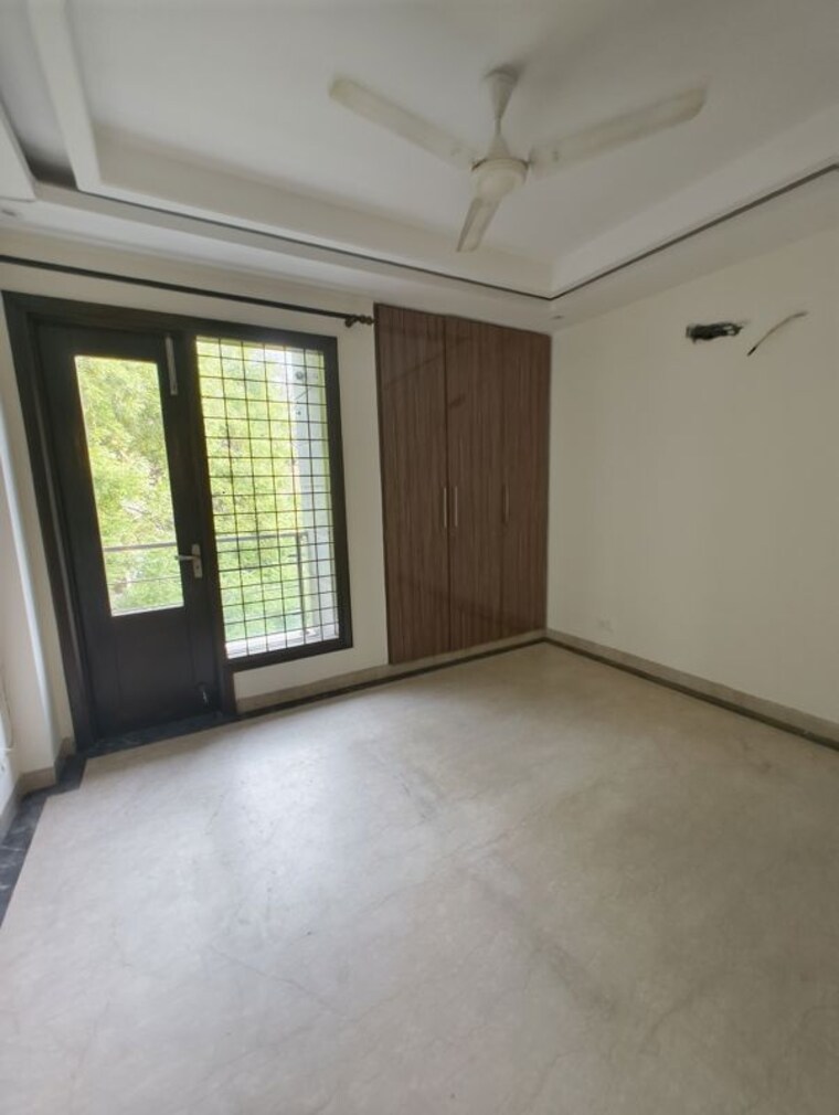 Room, chittaranjan park 3 Bedroom 1440 Sq.Ft. Builder Floor In Chittaranjan Park Delhi 10518453