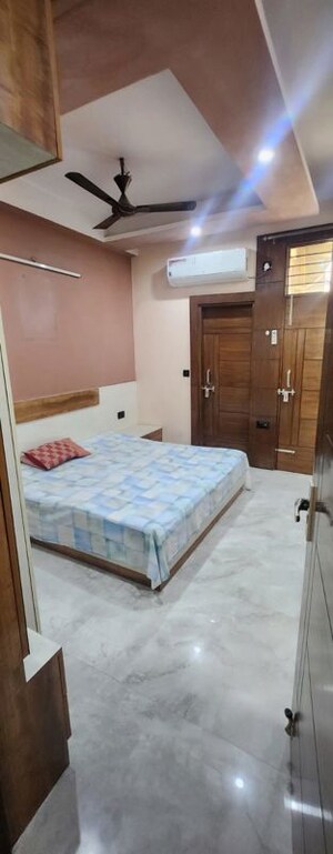 3 BHK Builder Floor For Rent in Niti Khand I