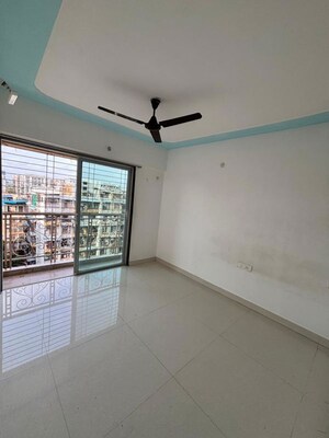 Room in 2 BHK Apartment at Steel City Elite, Ulwe – for Rent