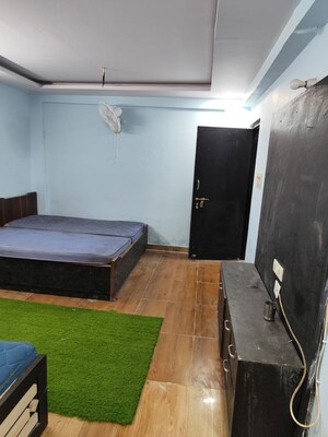 Living Room in 2 BHK Builder Floor at Nijampur Malhaur – for Rent