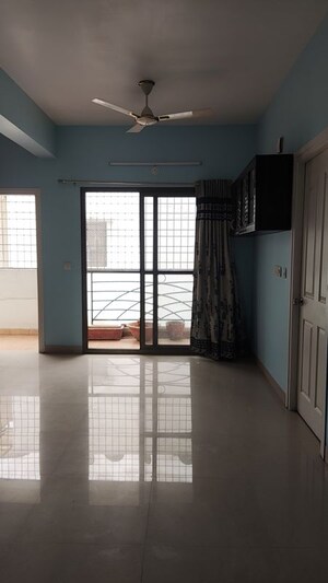 Room in 2 BHK Apartment at Sumadhuras Sawan MTB, Hoodi – for Rent
