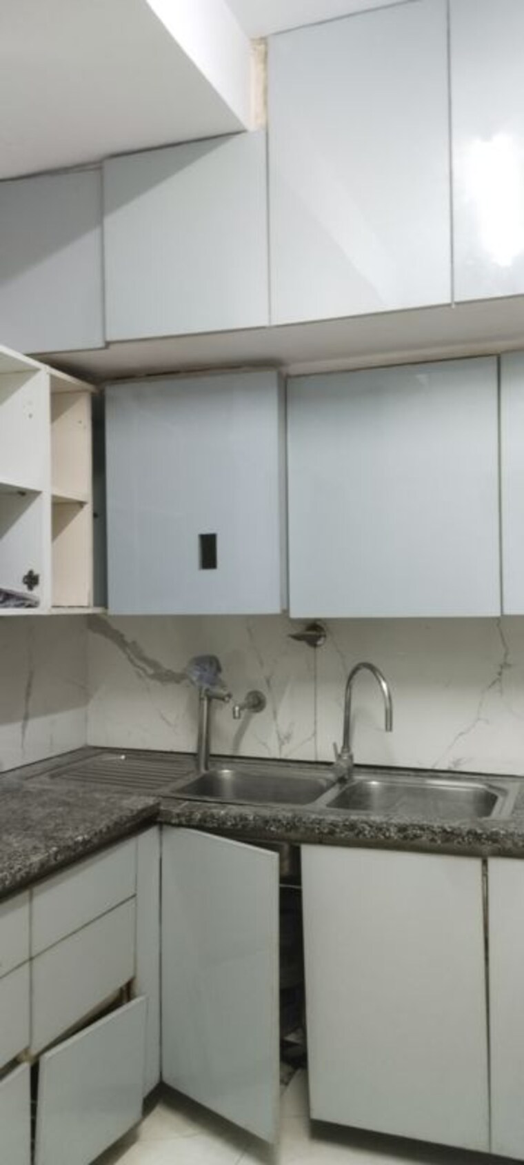 Bathroom, sarita vihar 2.5 Bedroom 1750 Sq.Ft. Apartment In Sarita Vihar Delhi 10518587