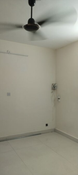 2.5 BHK Apartment For Sale in Sarita Vihar