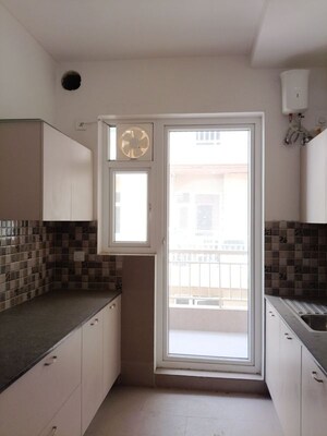 Kitchen in 3.5 BHK Apartment at Silverglades The Melia, Sohna Sector 35 – for Rent