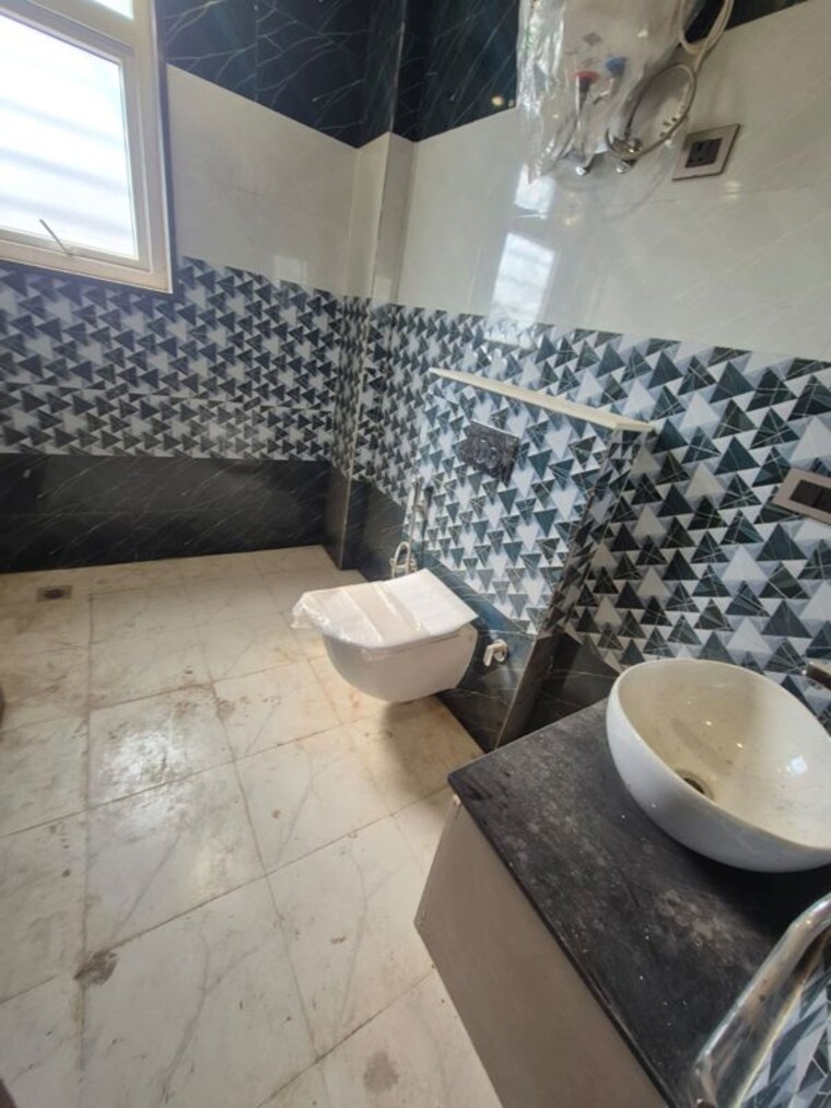 Team Area, sector 51 2 Bedroom 1500 Sq.Ft. Builder Floor In Sector 51 Gurgaon 10518606