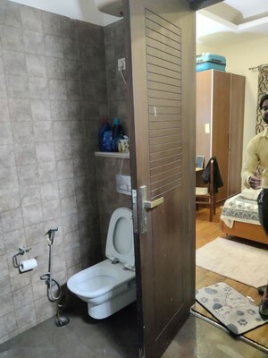 Bathroom in 3 BHK Builder Floor at South City 1 – for Rent