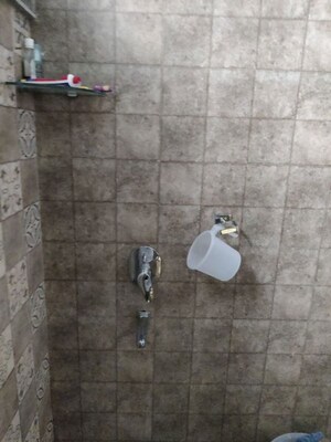 Bathroom in 3 BHK Builder Floor at South City 1 – for Rent