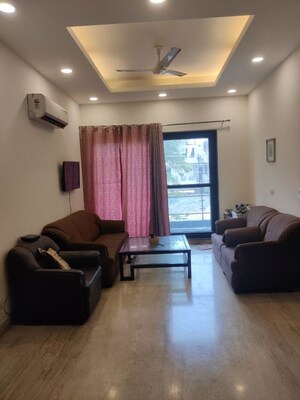 Living Room in 3 BHK Builder Floor at South City 1 – for Rent