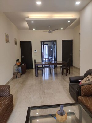 3 BHK Builder Floor For Rent in South City 1