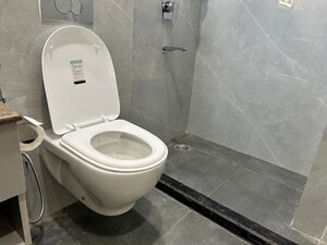 Bathroom in 2 BHK Builder Floor at Sector 43 – for Rent