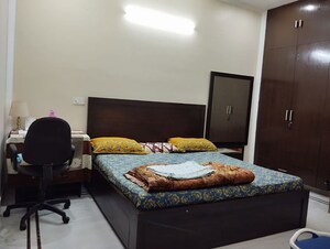 4 BHK Builder Floor For Rent in Sector 15