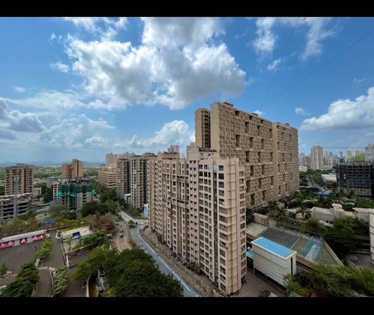 Exterior View, kalpataru-sunrise-grande 3 Bedroom 1100 Sq.Ft. Apartment In Kolshet Road Thane 10518634