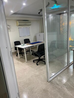 Balcony in  Office Space in IT/SEZ at RWA Residential Society, Sector 40 – for Rent