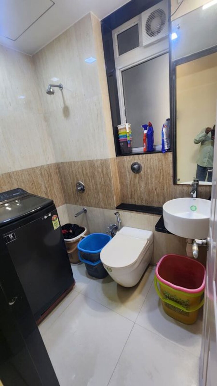 Bathroom, lily-white 3 Bedroom 1270 Sq.Ft. Apartment In Jogeshwari East Mumbai 10518667