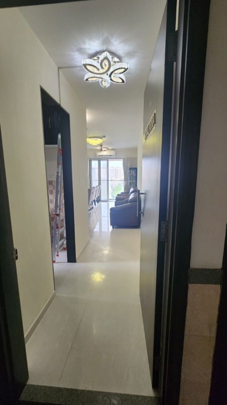 Other, lily-white 3 Bedroom 1270 Sq.Ft. Apartment In Jogeshwari East Mumbai 10518667