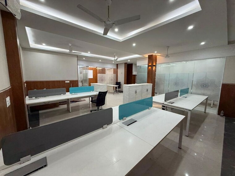 Team Area, sector 40 Commercial Office Space 1600 Sq.Ft. In Sector 40 Gurgaon 10518677