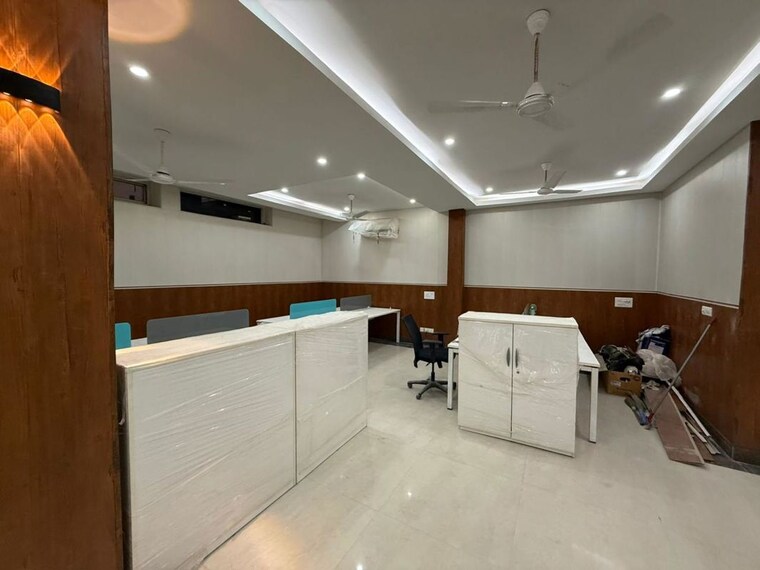 Team Area, sector 40 Commercial Office Space 1600 Sq.Ft. In Sector 40 Gurgaon 10518677