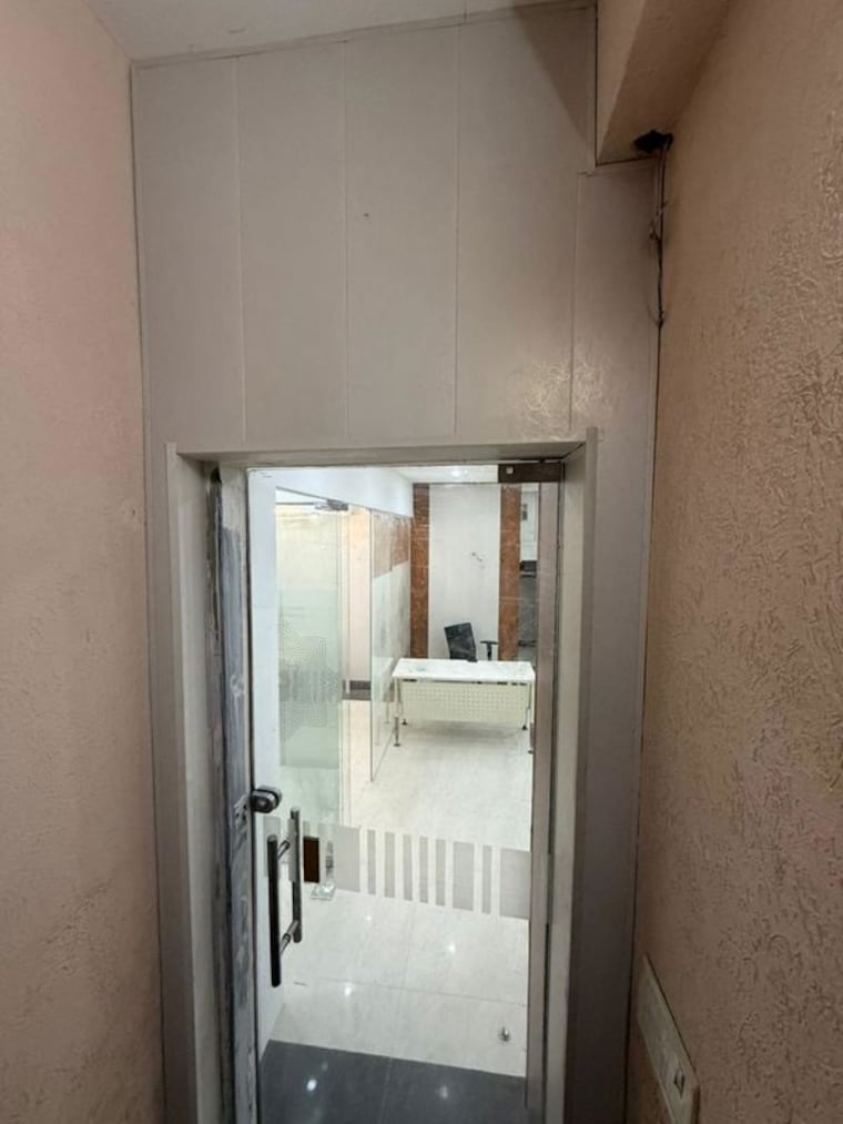 undefined, sector 40 Commercial Office Space 1600 Sq.Ft. In Sector 40 Gurgaon 10518677