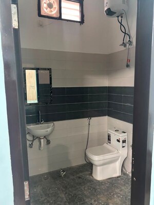 Bathroom in 2 BHK Builder Floor at Sector 31 – for Rent