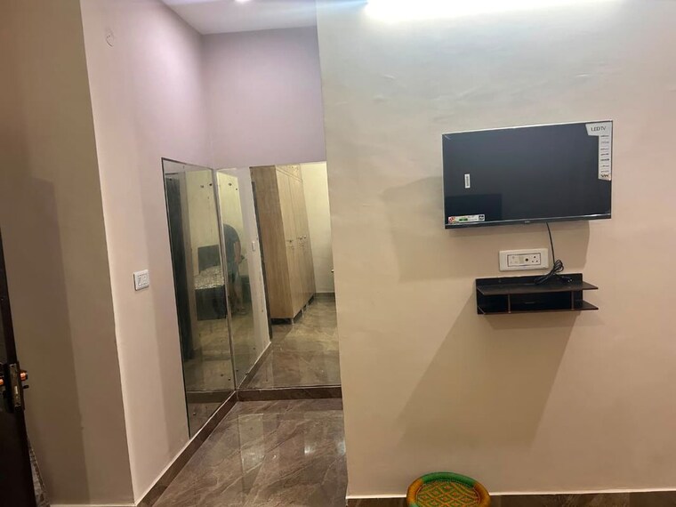 Kitchen, sector 31 2 Bedroom 1600 Sq.Ft. Builder Floor In Sector 31 Gurgaon 10518688