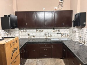 Kitchen in 2 BHK Builder Floor at Sector 31 – for Rent