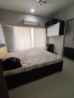2 BHK + Prayer Room,Servant Room,Study Room,Extra Room,Basement,Store Room 600 Sq.Ft. Apartment in Tapovan Apartment Malad East