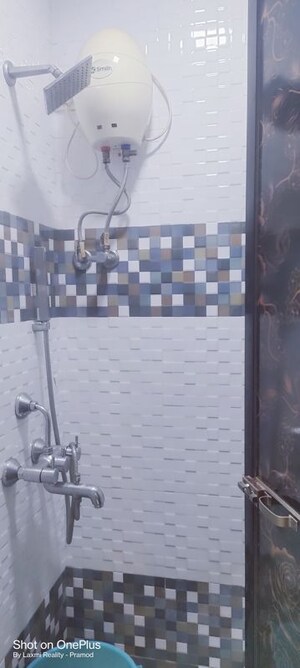 Bathroom in 1 BHK Apartment at Omkar Sai CHS, Lower Parel – for Rent
