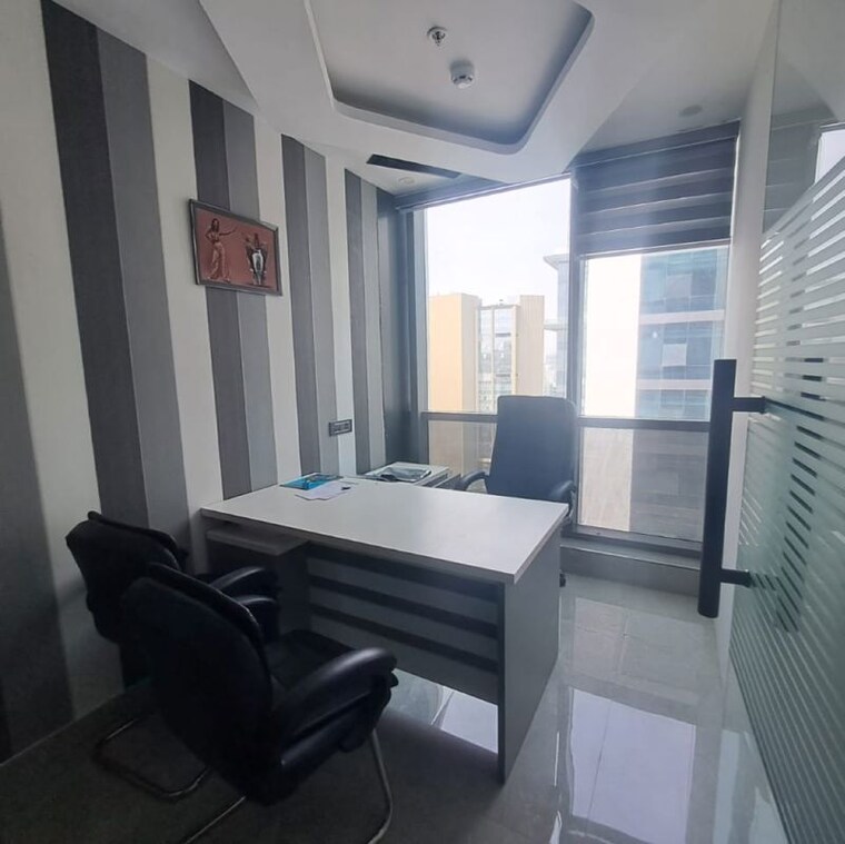 Team Area, advant-navis-business-park Commercial Office Space 1700 Sq.Ft. In Sector 142 Noida 9305458