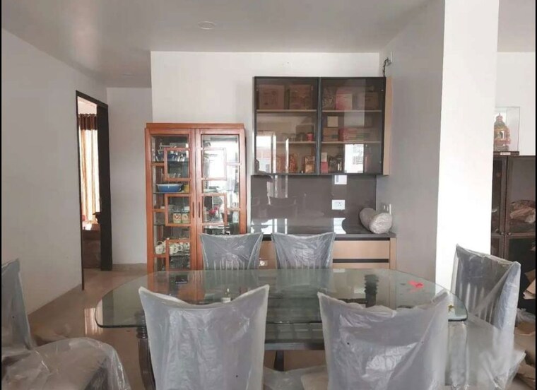 Living Room, suraj-oranje-castle 4 Bedroom 2300 Sq.Ft. Apartment In Gomti Nagar Lucknow 10518712