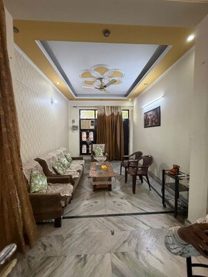 Living Room in 2 BHK Builder Floor at Sector 15 – for Rent