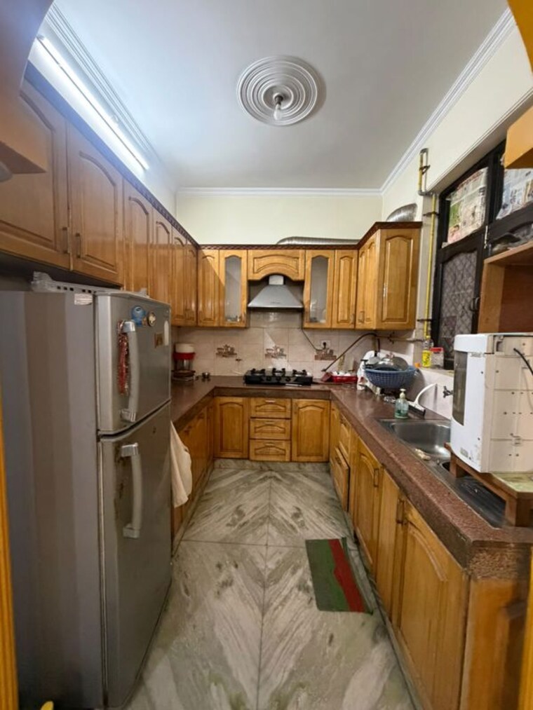 Kitchen, sector 15 2 Bedroom 1800 Sq.Ft. Builder Floor In Sector 15 Gurgaon 10518718