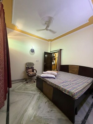 Bedroom in 2 BHK Builder Floor at Sector 15 – for Rent
