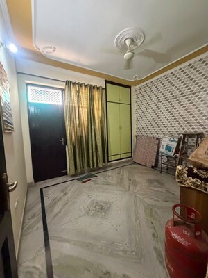 Bedroom in 2 BHK Builder Floor at Sector 15 – for Rent