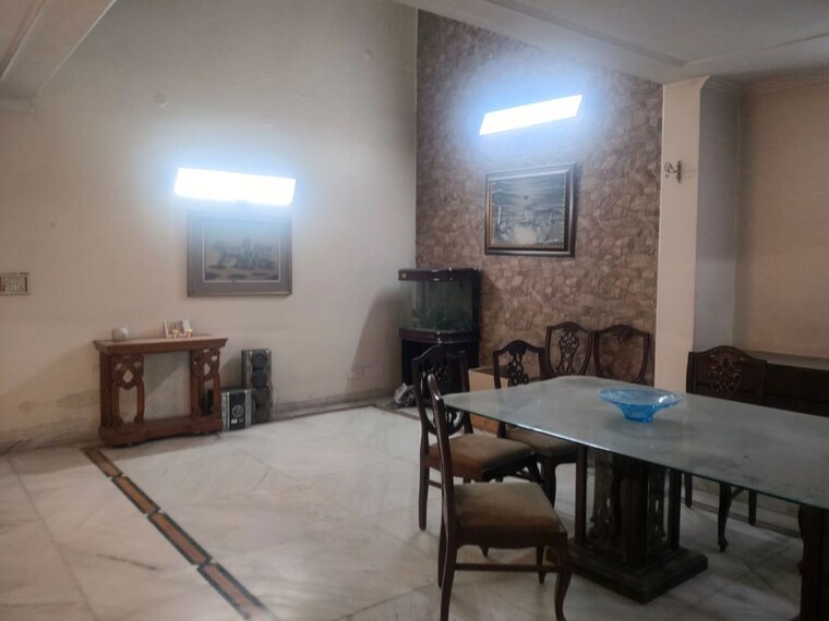 Living Room, sector 15 2 Bedroom 1800 Sq.Ft. Builder Floor In Sector 15 Gurgaon 10518718