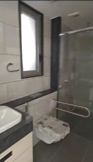 Bathroom in 4 BHK Apartment at Piramal Mahalaxmi, Mahalaxmi – for Rent