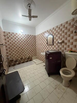Bathroom in 3 BHK Builder Floor at Sector 15 – for Rent
