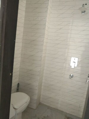 Bathroom in 1 BHK Builder Floor at Mehrauli – for Rent