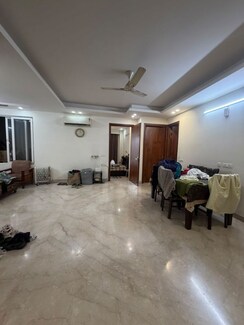 3 BHK + Prayer Room,Servant Room,Study Room,Extra Room,Basement,Store Room Builder Floor For Rent in Sector 15