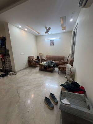 Living Room in 3 BHK Builder Floor at Sector 15 – for Rent