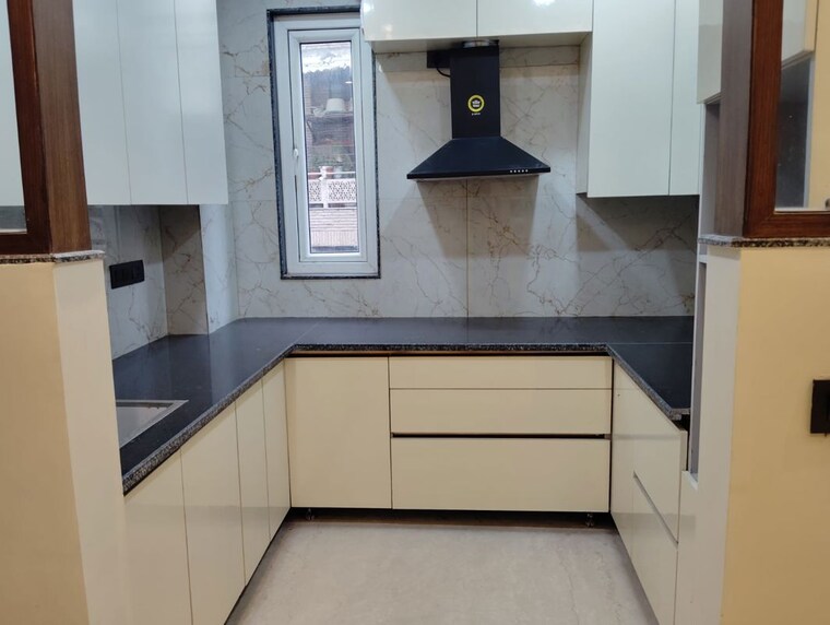 Kitchen, chittaranjan park 3 Bedroom 1153 Sq.Ft. Builder Floor In Chittaranjan Park Delhi 10518735