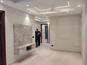 Room in 3 BHK Builder Floor at Chittaranjan Park – for Sale