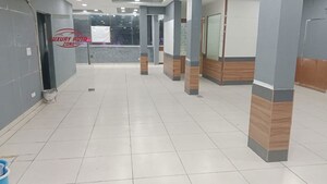  Showroom For Rent in Phase 11