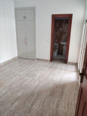Room in 2 BHK Apartment at VVIP Mangal, Raj Nagar Extension – for Rent