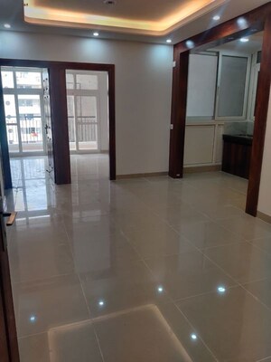 Room in 2 BHK Apartment at VVIP Mangal, Raj Nagar Extension – for Rent